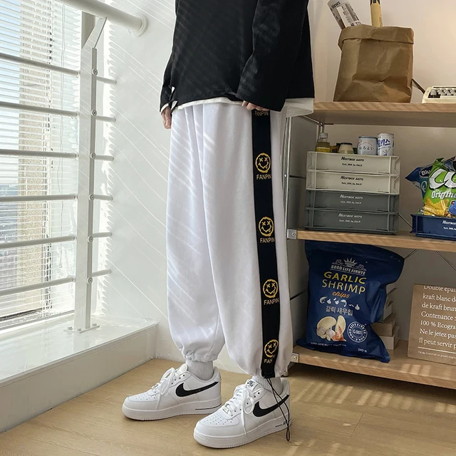 Fashion Mens Vintage Washed Hip Hop Smile Face Printed Loose Fit Pants Harajuku Urban Style Trousers Male joggers sport White