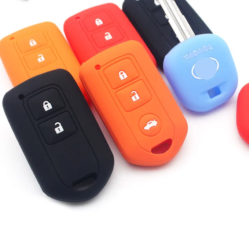 

Car Key Case For Toyota Camry Highlander Prado Yizhi dazzling key case 15 new Vios silicone key protector accessories decoration