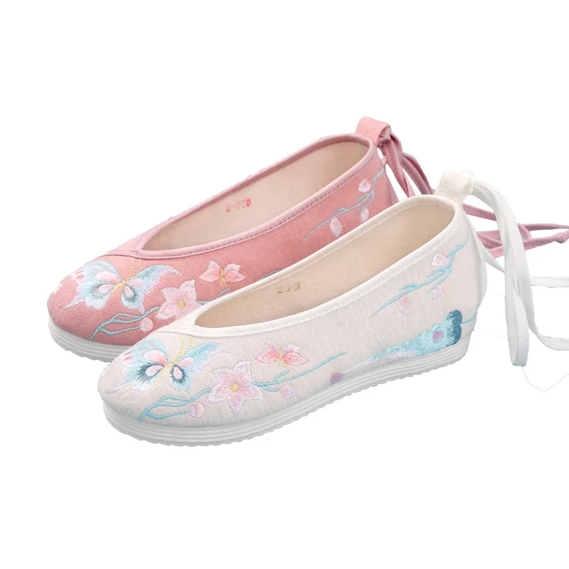 chinese embroidered shoes