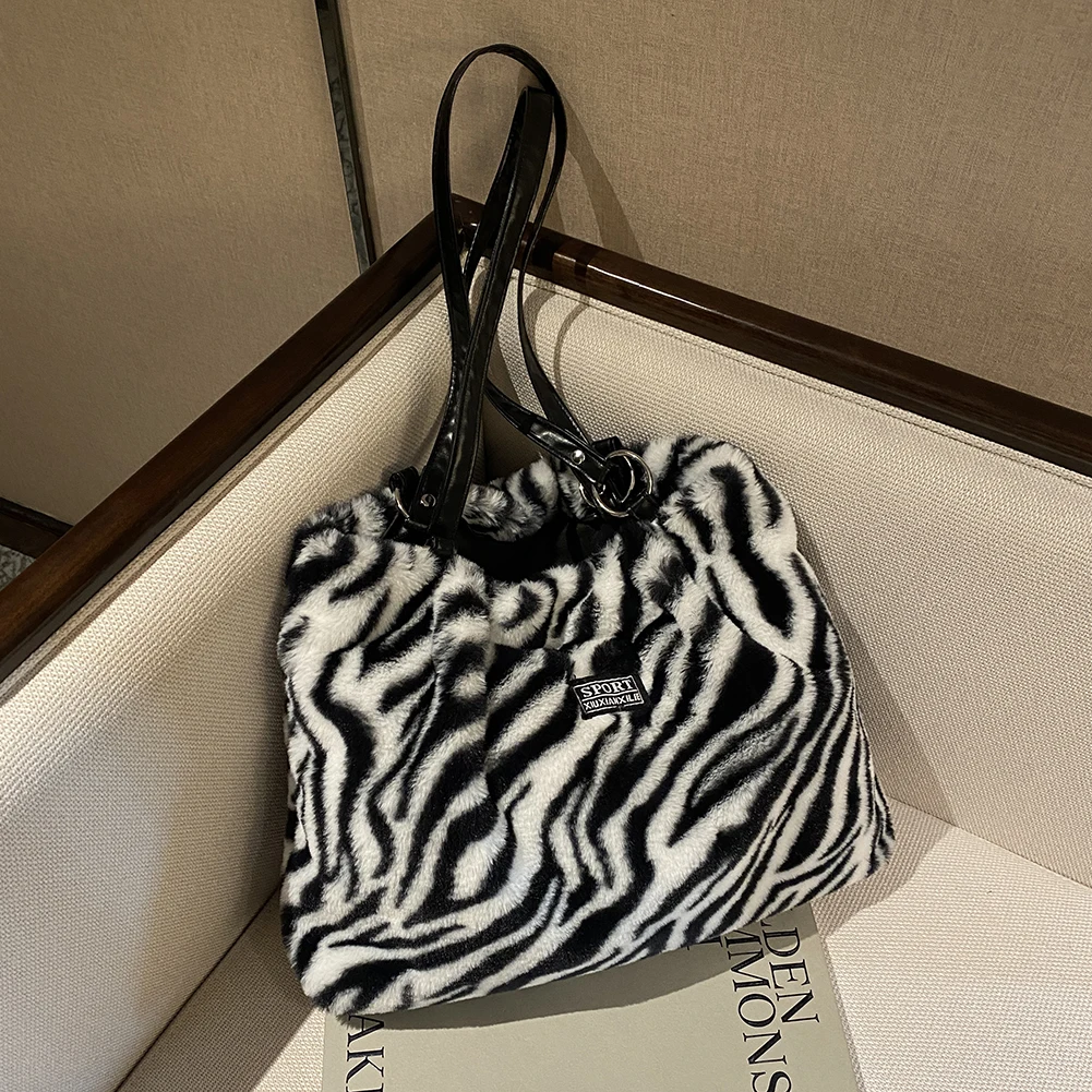 Vintage Plush Printing Women Large Capacity Shoulder Bags Fashion Zebra Cow Pattern Female Autumn Winter Casual Shoulder Handbag