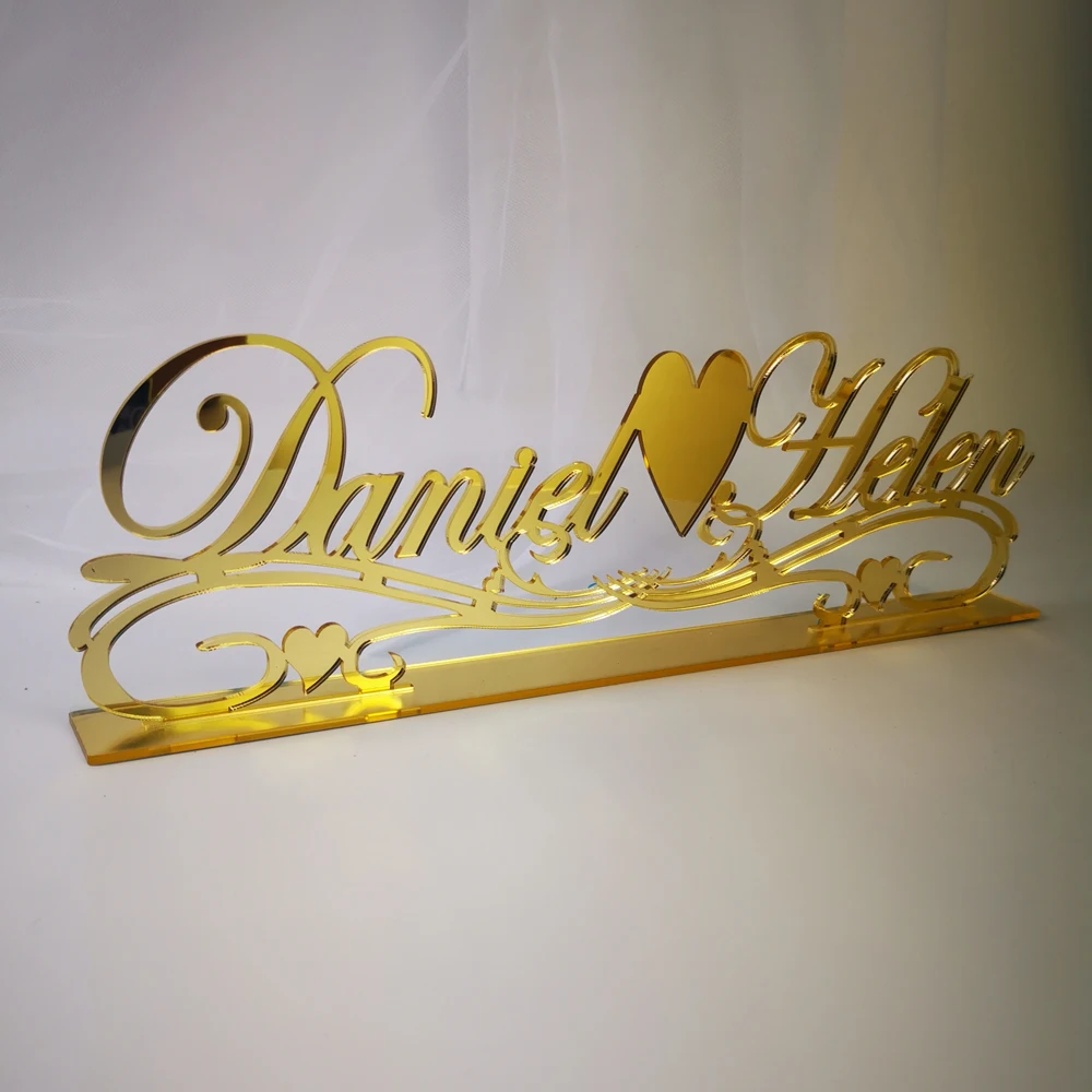 Custom wedding table centrepieces sign Personalized Mirror Rose Gold Silver Name for Table Decor Acrylic Tableshow Wedding Decoration on Desktop
