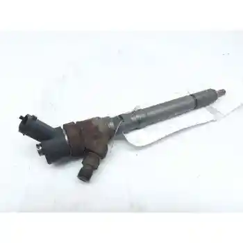 

3380027000 INJECTOR KIA CARENS