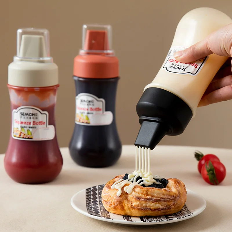 350ml Sauce Squeeze Bottle Five Hole Plastic Ketchup Bottle Sauce Honey Dispenser Container