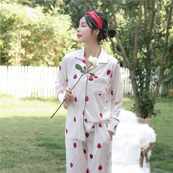 

Fiklyc Autumn And Winter New Gold Velvet Strawberry Home Service Suit Female Long-Sleeved Lapel Cardigan Pajamas Can Be Worn