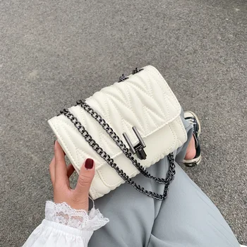 

Light Green PU Leather Small Square Solid Bag Women 2020 New Shoulder Messenger Diamond Cell Phone Bag MH63