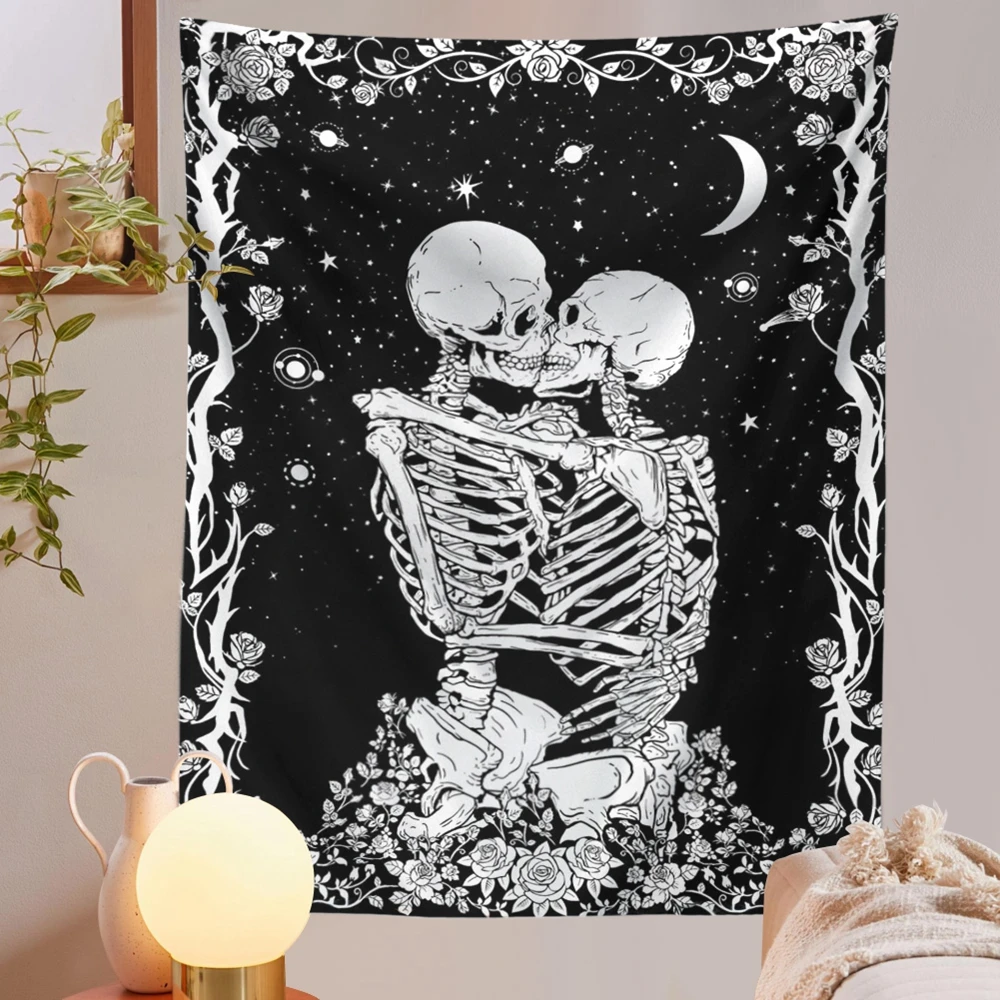 Kiss Skull Tapestry Wedding Moon Skeleton Starry sky Black and White Stars for Room | Дом и сад