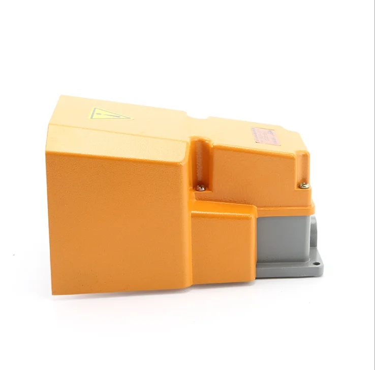 

Foot switch aluminum shell LTH/1/6 TFS-502 waterproof foot switch machine tool accessories silver point