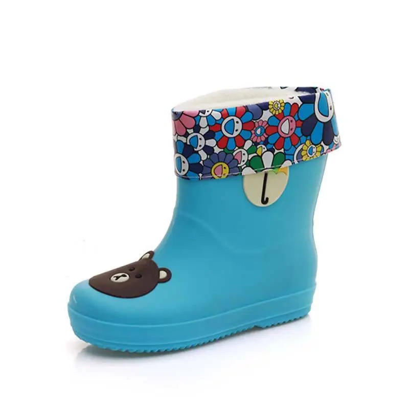 Непромокаемые сапоги для мальчиков; резиновые сапоги для маленьких девочек; водонепроницаемые сапоги из пвх; теплая Новая детская водонепроницаемая обувь с героями мультфильмов; Всесезонная Съемная обувь - Цвет: Blue