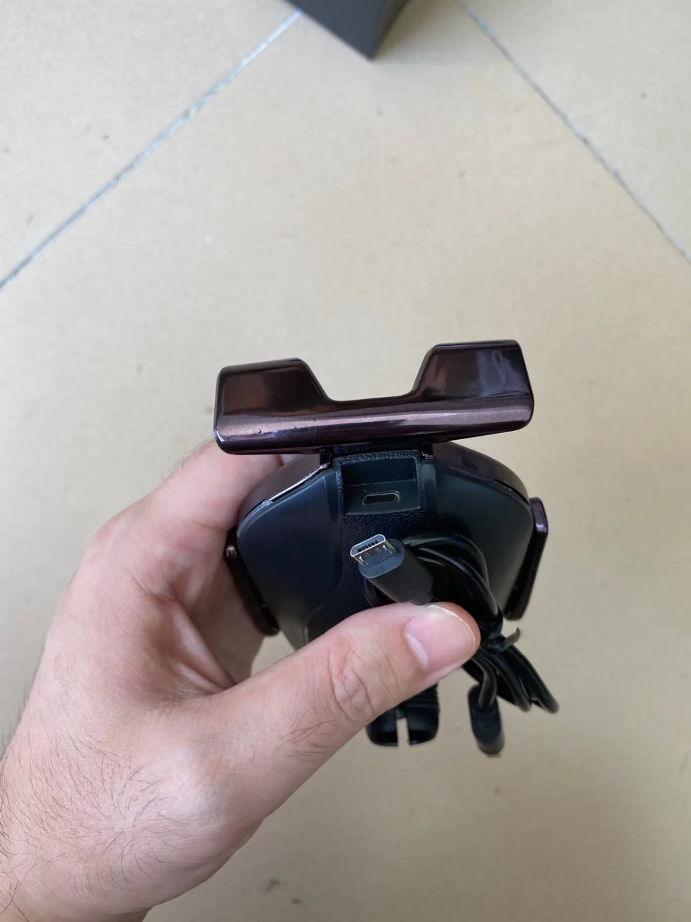 r1 r2 micro usb android port