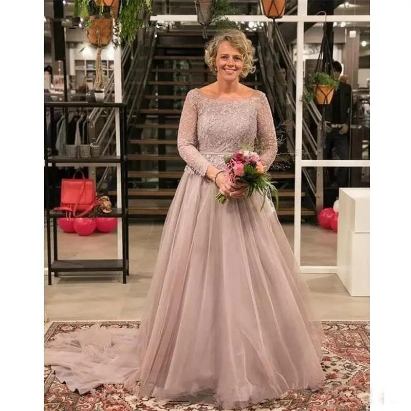 

Simple PInk Mother of the Bride Dresses 2019 Scoop Neck Long Sleeve Top Lace Wedding Party Gown
