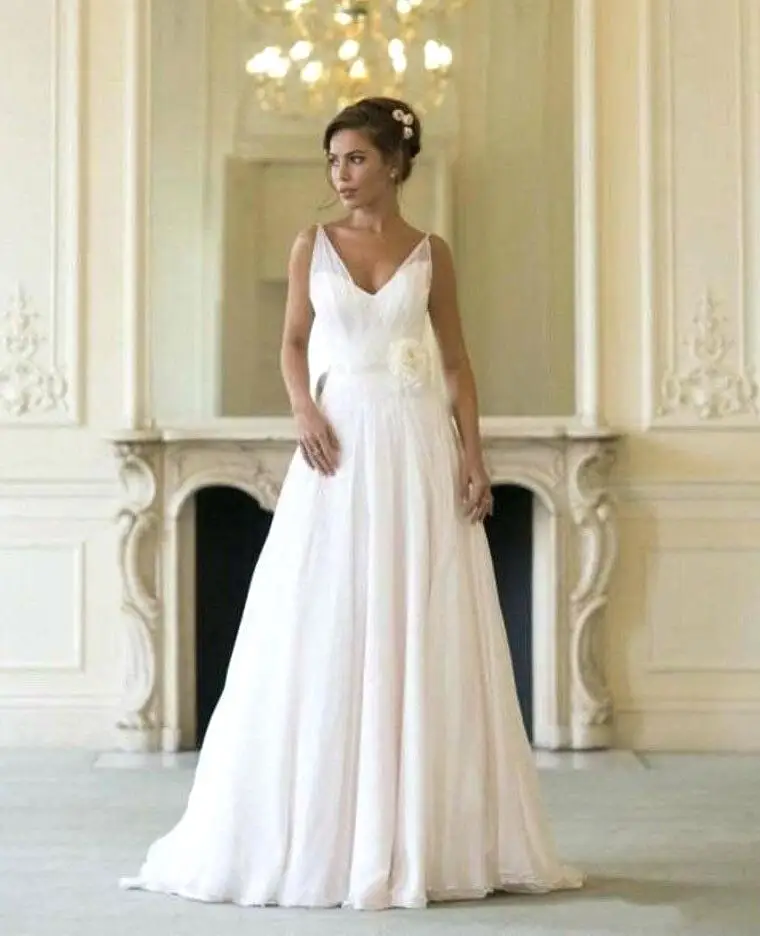 plus-size-greek-wedding-dresses-cheap-beach-wedding-dresses-v-neck-flowing-vintage-bridal-dress-goddess-wedding-gown-summer-style-plus-size-greek-style-wedding-dresses