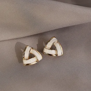 

2019 New Arrival Triangle Metal Women Classic Stud Earrings Triangle Earrings Small Retro Earrings Elegant New Fashion Jewelry