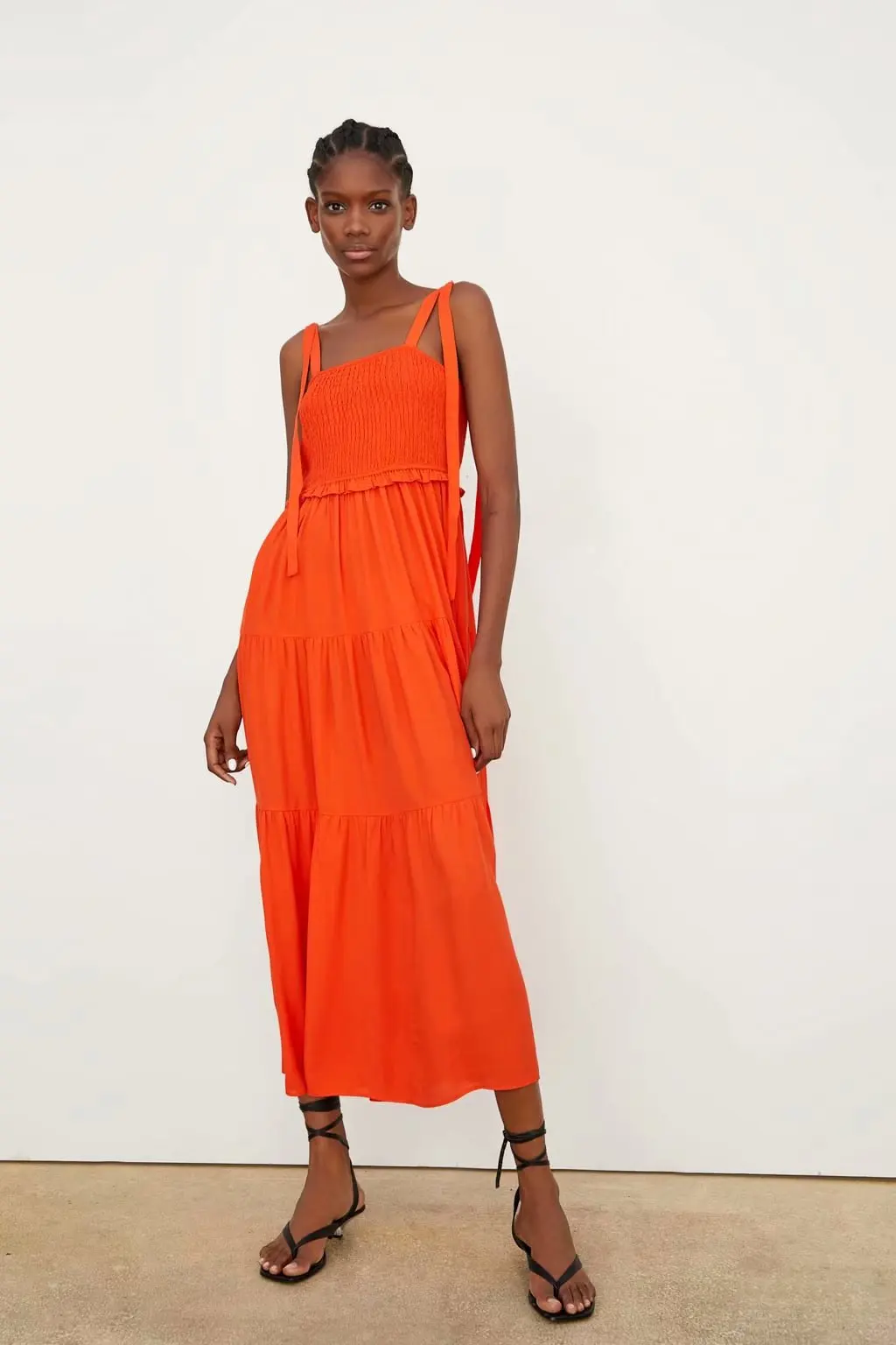 

Catch up Two-color Wide-Strap Strapped Dress Women's Summer Immortal Sweet Dress Long next Class Q6137