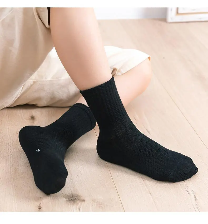 Description Picture 6 of item5 Pairs/ Lot Pure Colour Soft Breathable Cotton Kids School Socks Girls Boys Casual Grey Black White Sports Children's Socks