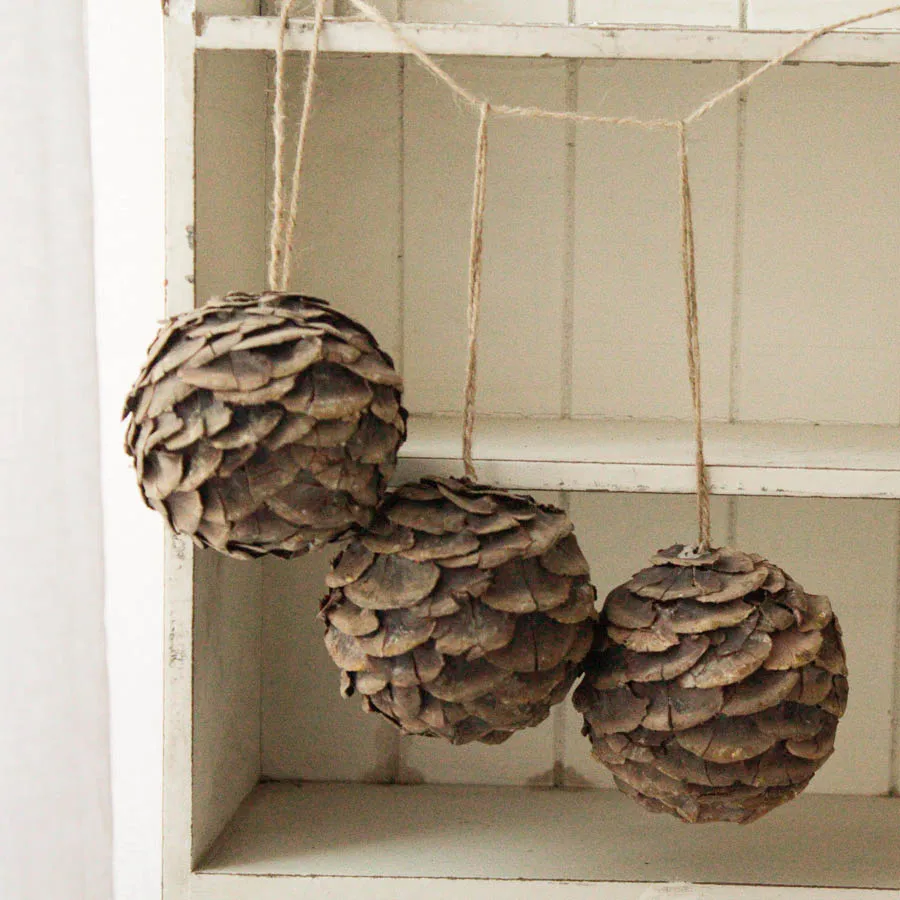 Rustic Christmas Tree Ornaments Navidad Pine Cones Hand Made Balls Pendant Wedding Xmas Tree Decorations Home Decor Accessories