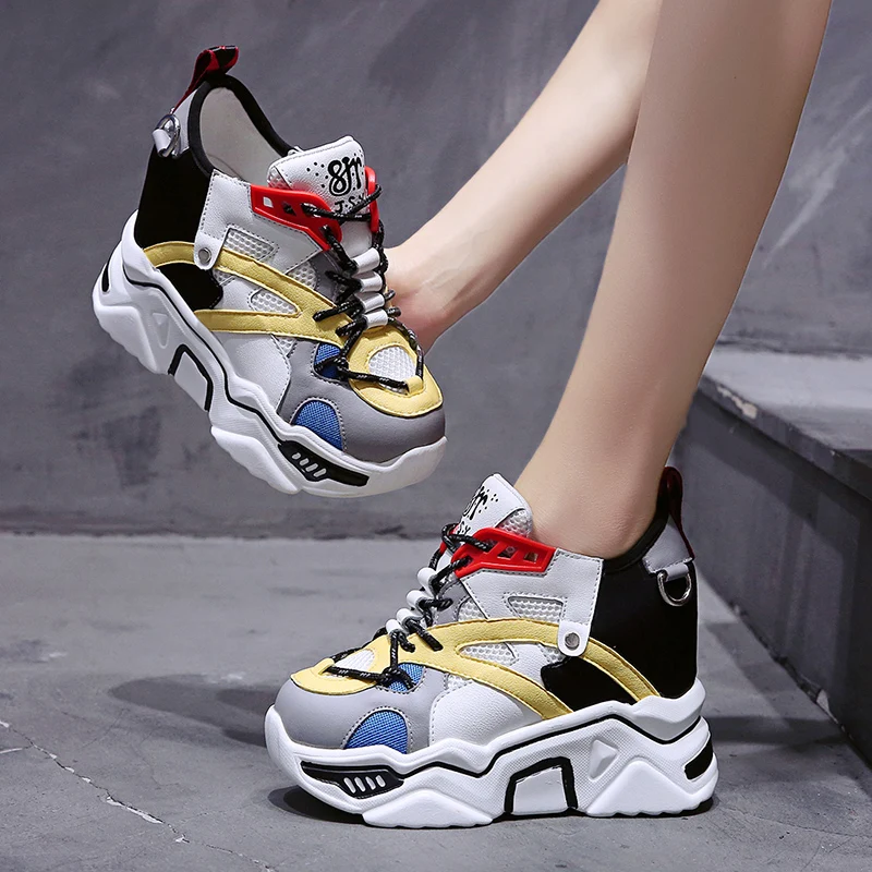 Cena 2019 moda kobiety platformy buty w stylu casual Mesh oddychające buty na koturnie buty 9.5CM jesień grube podeszwy trampki zimowe botki