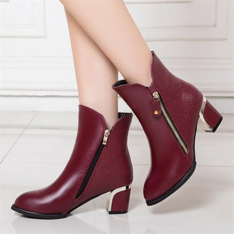 

DIWEINI Women Side Zipper Comfortable Square Heel Ankle Boots Fashion Square Toe Keep Warm Winter Shoes Black Red