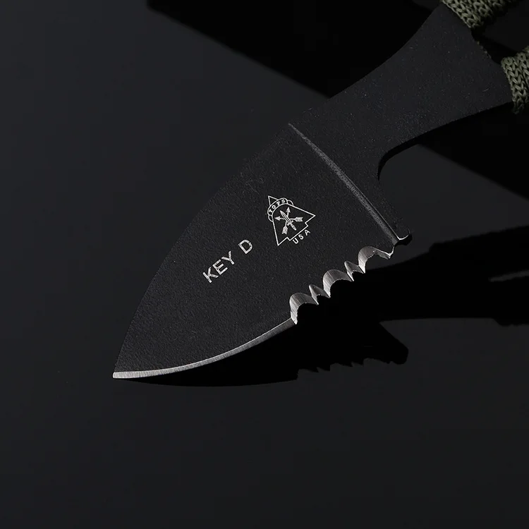 Ключ D мини-платье с завязками на шее Ножи Нержавеющая сталь карман Открытый Кемпинг спасение ножа, инструменты для выживания в диких условиях Self-ножи для защиты