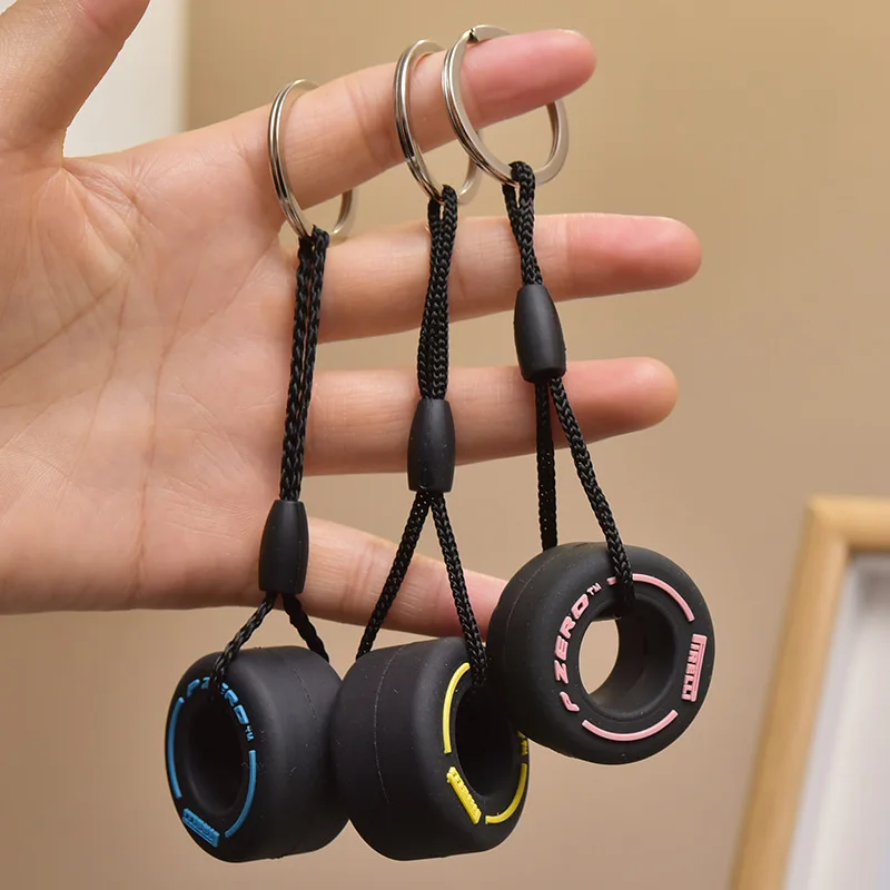 

New Fashion Simulation Cartoon Small Tire Keychain Creative Unisex Car Bag Key Ring Pendant Gift For Car Lovers