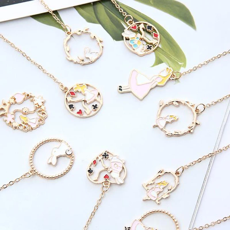 

1 Pcs Cartoon Rabbit Alice Pendant Metal Bookmarks Book Markers Page Holder for Books School Office Supplies Gifts Stationery
