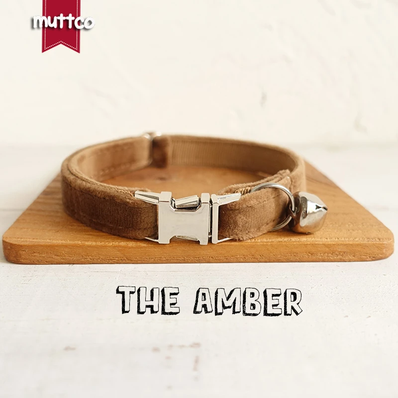 amber cat collar