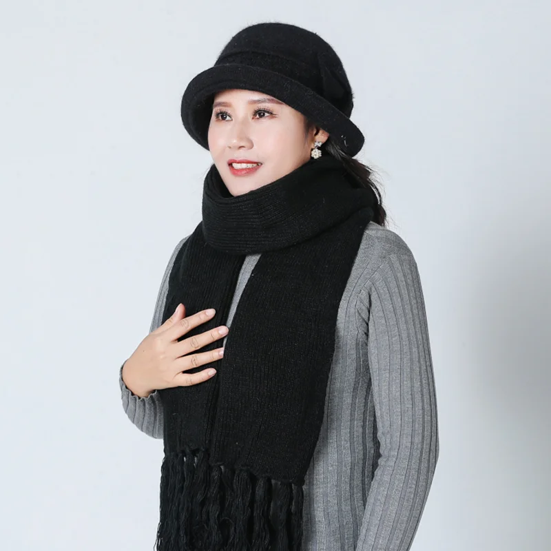 Bing Yuan Hao Xuan Winter Warm Knitted Hat And Scarf gloves Hat Warm Knitted Hat Winter Beanie Hat For Woman - Цвет: black