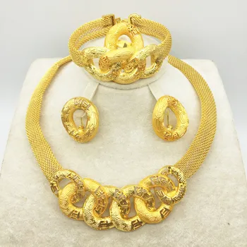 

The new wholesale fashion jewellery set is brighter dubai gold jewellery for women's anniversary parties and birthday trips