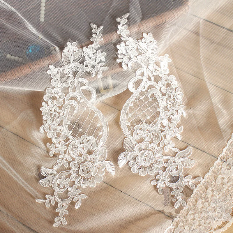 

1 Pair Lace Embroidery Patches Bridal Beaded Flowers Applique Sticker for with beaded floral patch for Wedding Decor Dress HB08
