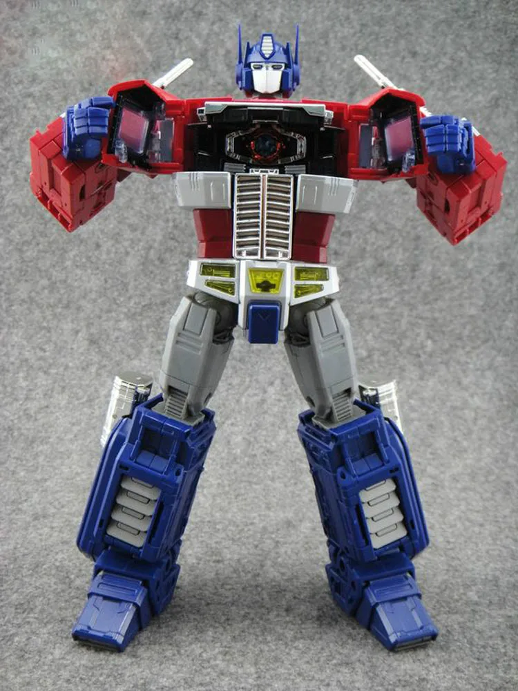 Transformers G1 Action Figure Autobots Masterpiece MP-10 Optimus Prime UK SELLER 