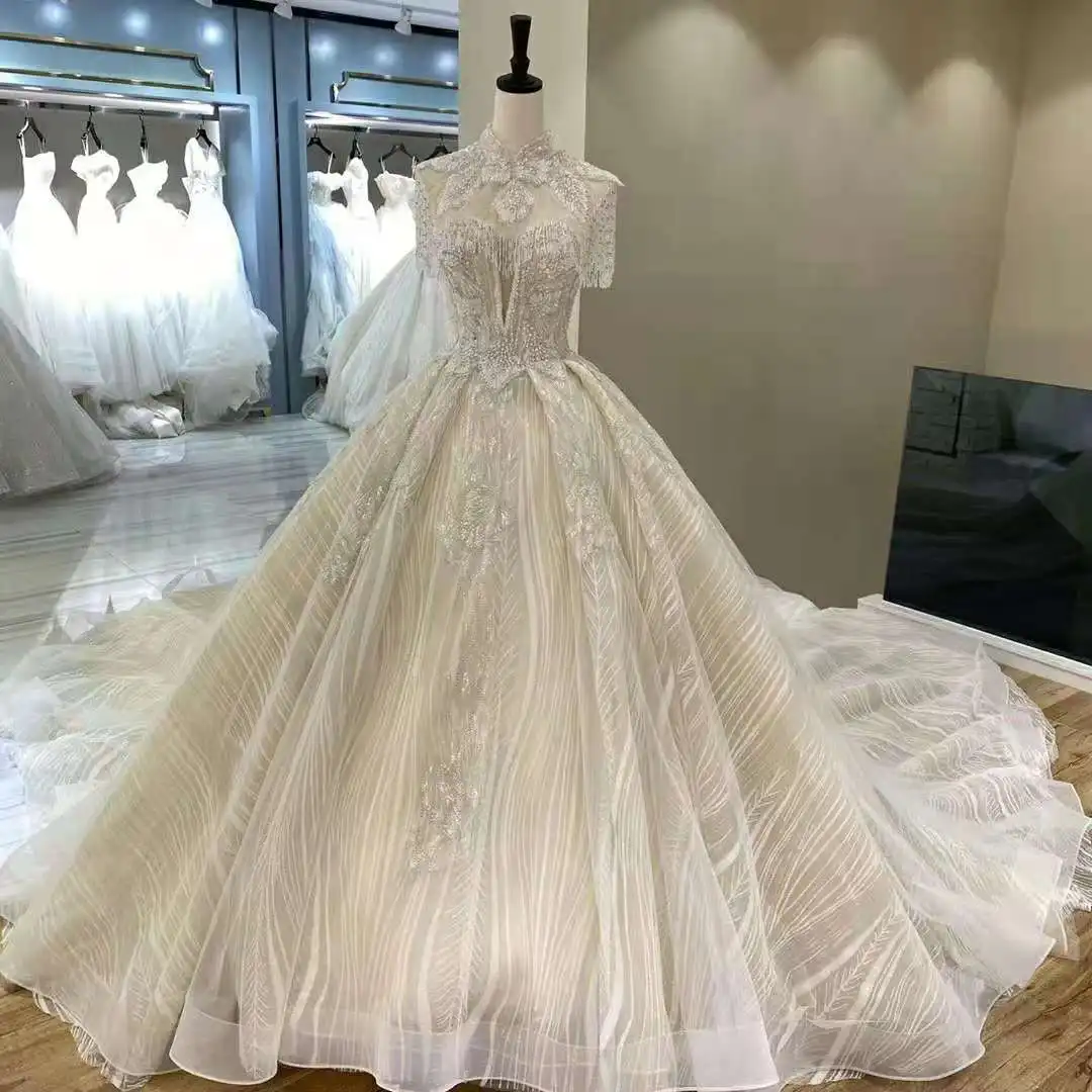 

Vintage Long A-Line lace Wedding Dresses High Neck Robe De Soiree Corset Back Sweep Train Formal Party Gowns