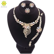 Дубай набор украшений для женщин Свадебные ювелирные изделия мода нигерийские бусы ожерелье комплект ювелирных изделий Бижутерия Аксессуары