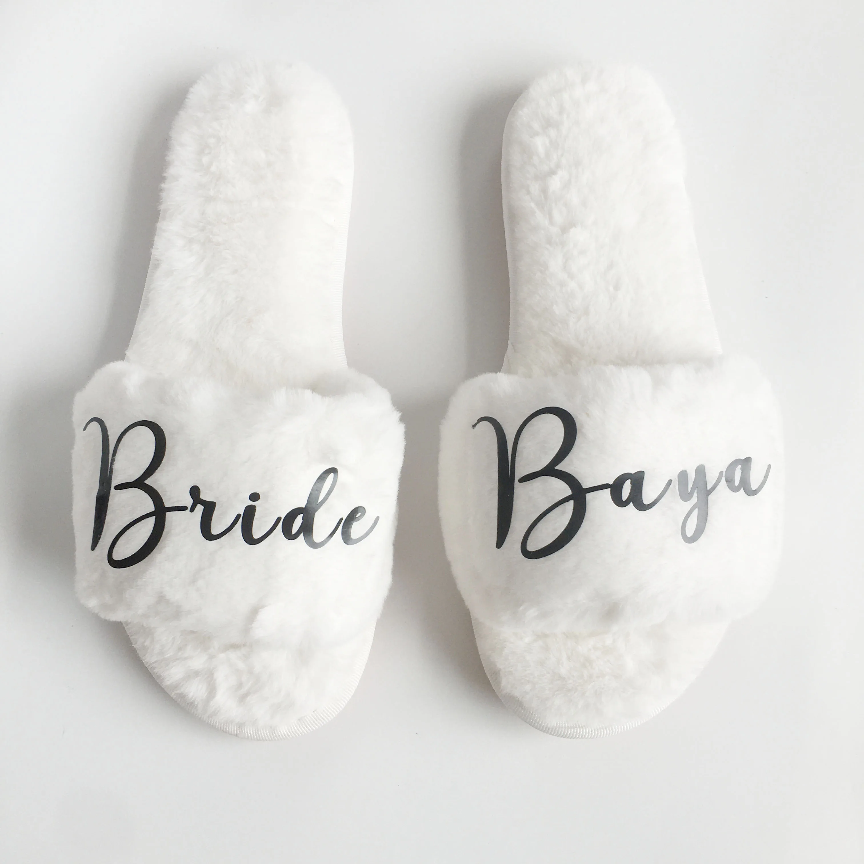 

Custom name any language White Beige Black Flur Slippers Wedding Marriage Bride to be party photo props Bridesmaid gift
