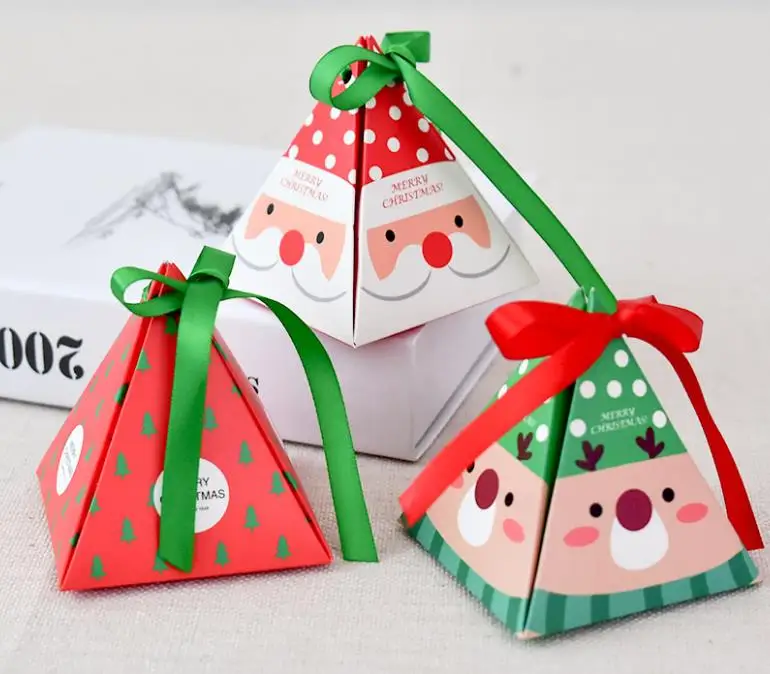 

60 PCS/Set Merry Christmas Candy Box Bag Christmas Tree Gift Box With Bells Paper Box Gift Bag Container Supplies Navidad