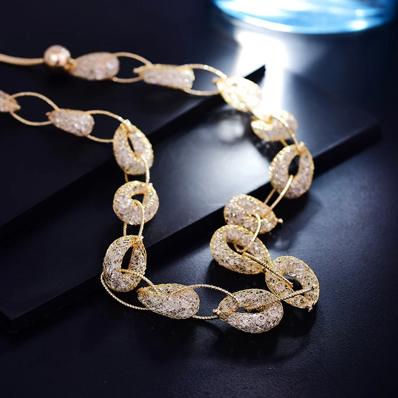 Zircon Sparkling Long Necklace Sweater Chain Fashion Metal Chain Crystal Flower Pendant Necklaces Adjusted