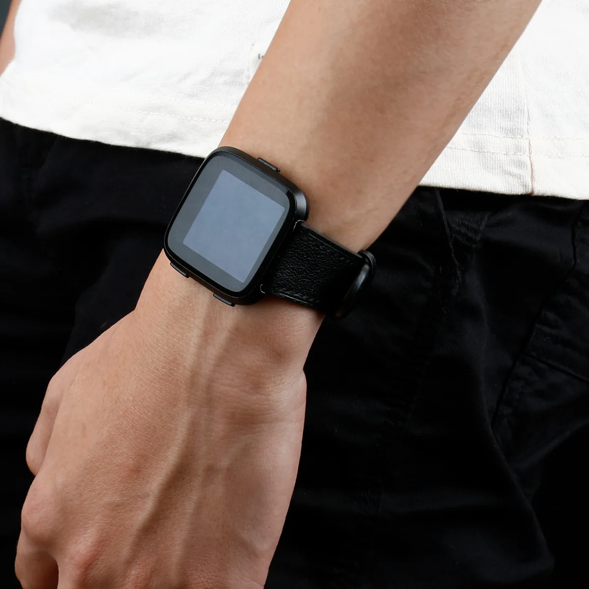 Премиум пота кожаный ремешок Замена для Fitbit Versa/versa 2 Смарт часы браслет ремешок