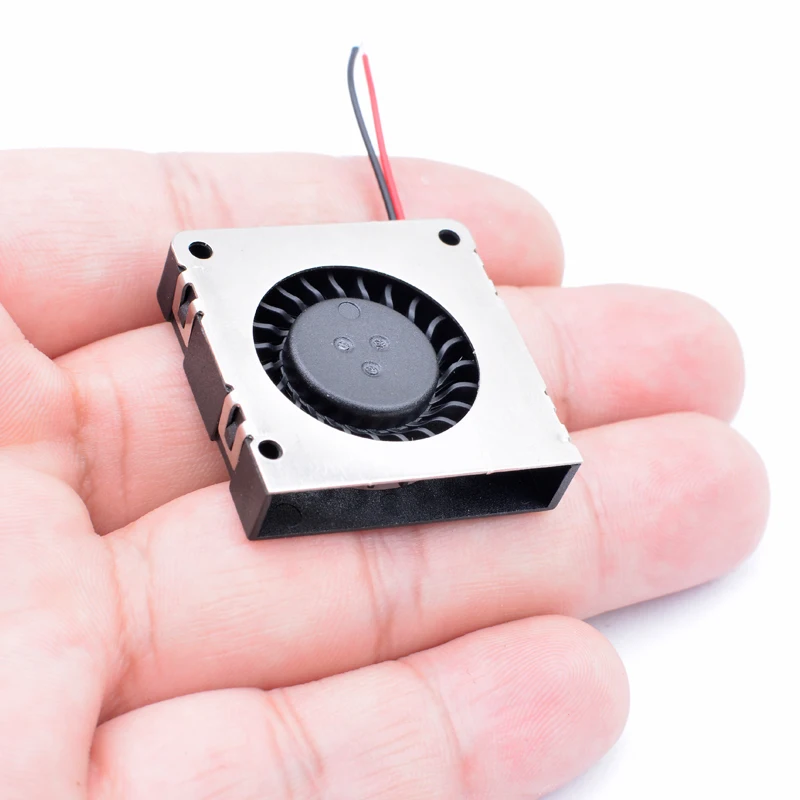 Микро проектор TB3007LS 3 см 30 мм вентилятор 30x30x7 DC5V 0.15A 8000