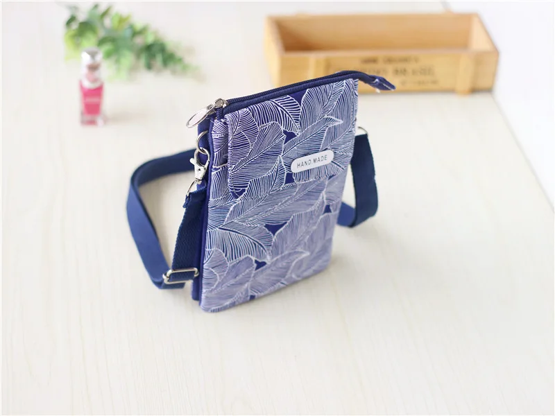 Women Leaf Large Screen Mobile Phone Bag  Capacity Canvas Messenger Bag Ladies Shoulder Bag
