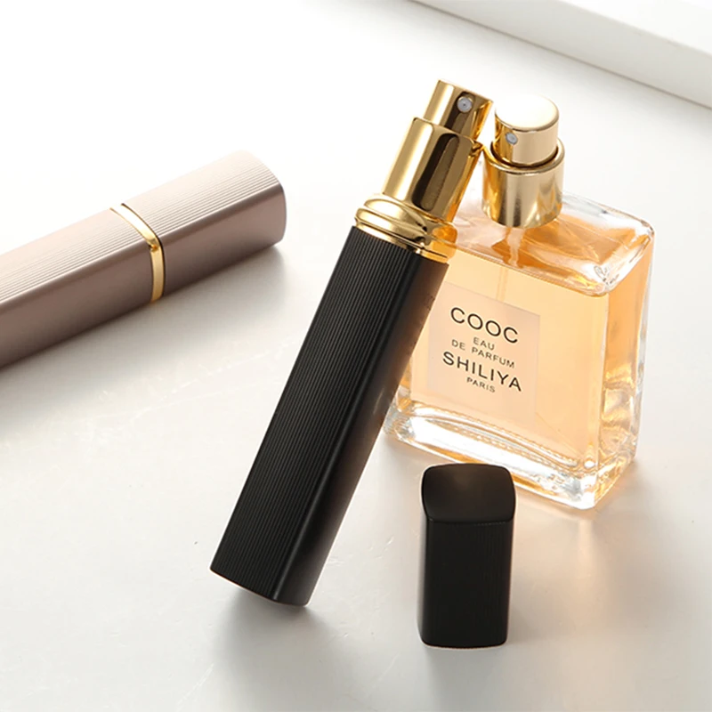 Chanel no.5 perfume motif - Gem