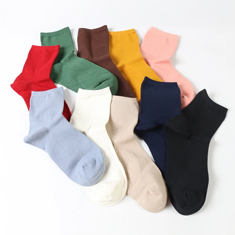 

DONG AI 1 Pairs Solid Candy Color Plain Socks Autumn New Harajuku Women's Socks Autumn Casual Cotton Sox Winter Fashion Sock
