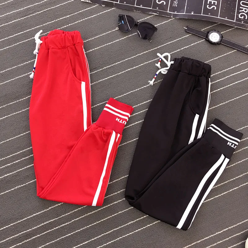 Женские спортивные штаны джоггеры, новинка года, весенне-осенние полосатые женские штаны длиной до щиколотки с буквенным принтом для девочек-подростков, черные, красные, N45