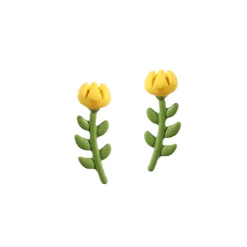 

Korea Dongdaemun ins tulip flower bud leaf stud earrings small yellow plant flower earrings flower earrings 2020 sweet girl gift