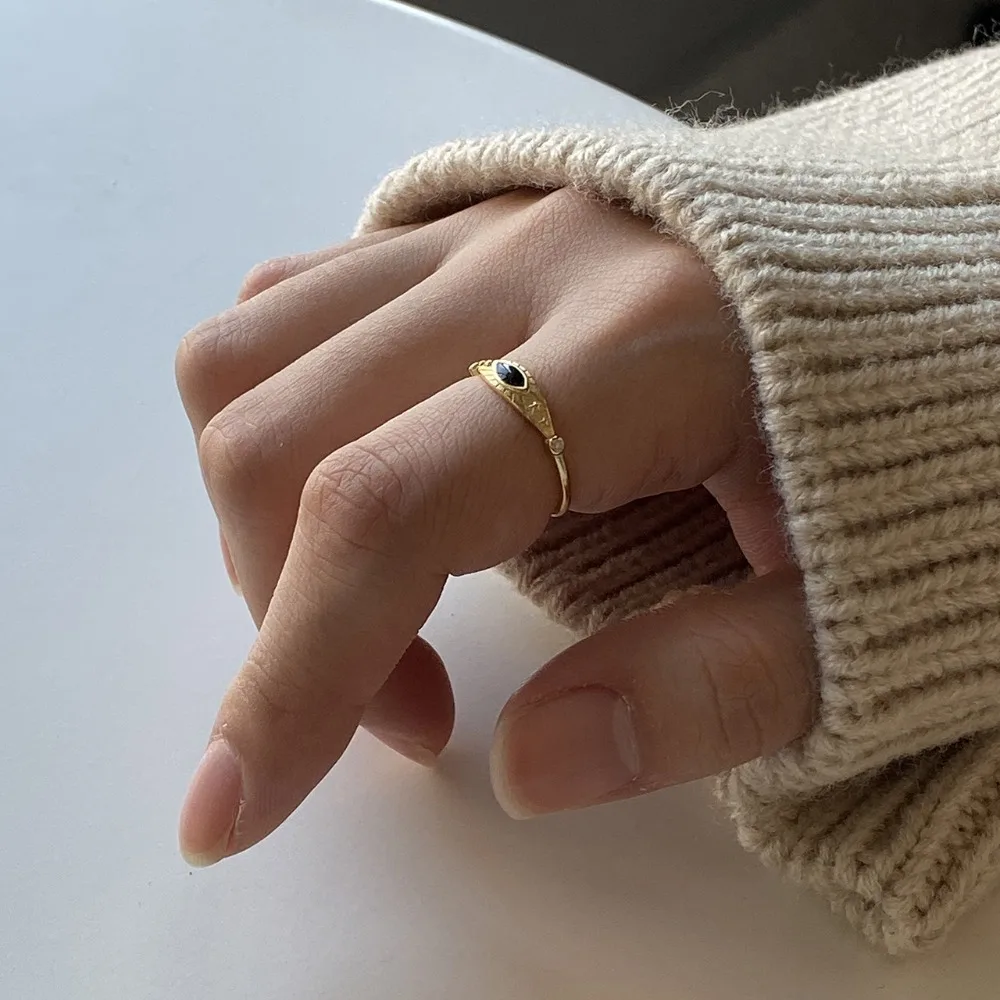 12875943883_699902395