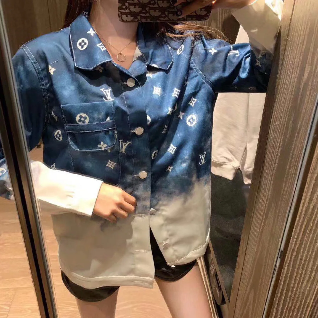 

2020 New Gradient Print Shirts Print Clothes Shirt Women