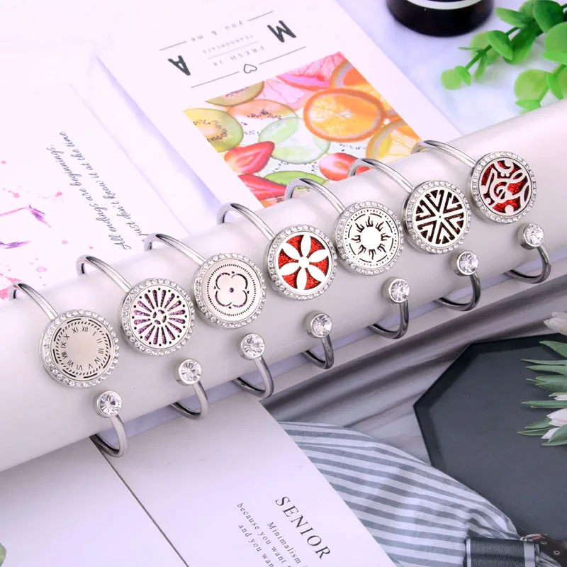

High Quality Magnet Diffuser Jewelry Aroma Locket Stainless Steel Bangle Essential Oils Diffuser Locket Bracelet (Dropship)