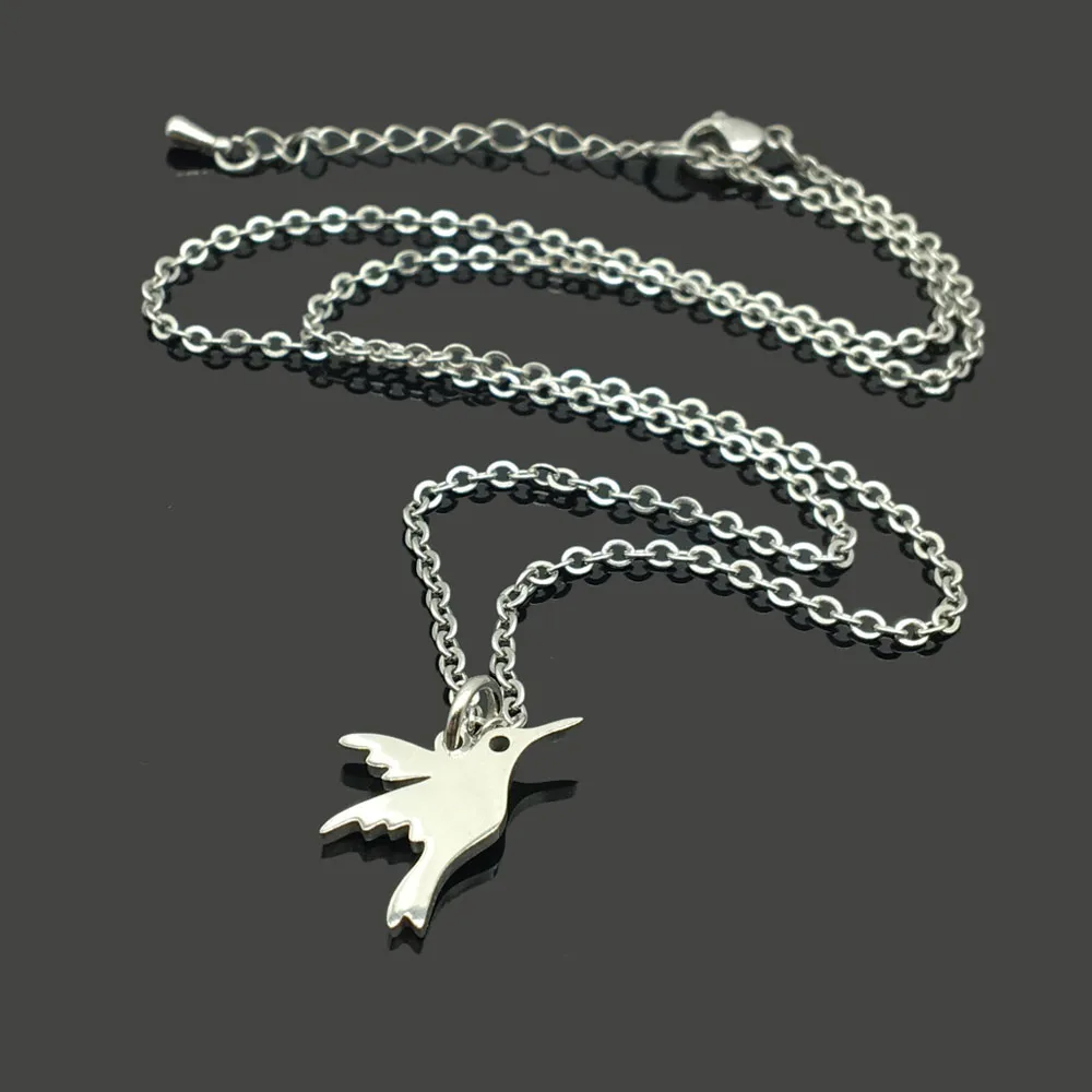 Ожерелье-цепочка из нержавеющей стали с кулоном в виде колибри | Украшения и