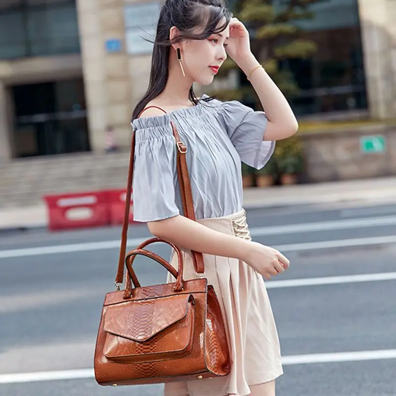 Новая модная женская сумка, женские кожаные сумки с сумкой, дамская сумка на багажник, женская сумка-мессенджер (коричневая)