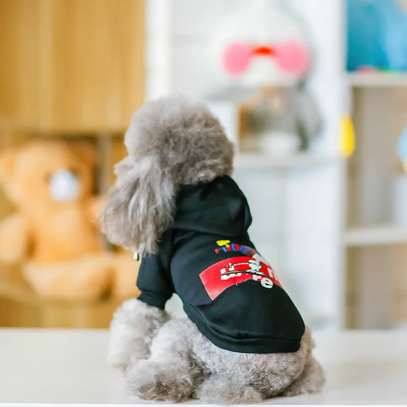 Medium-sized dog hoodie sweater with dog head print autumn and winter new ski sweater coat VIP dog clothes legs pet clothes XXL