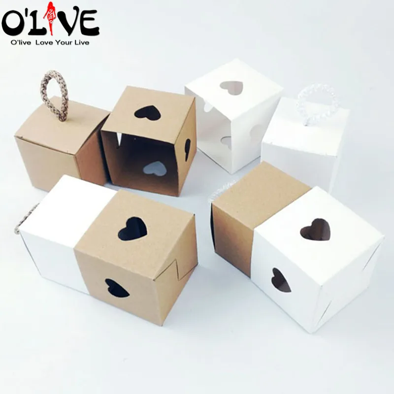 10407372764_769861152