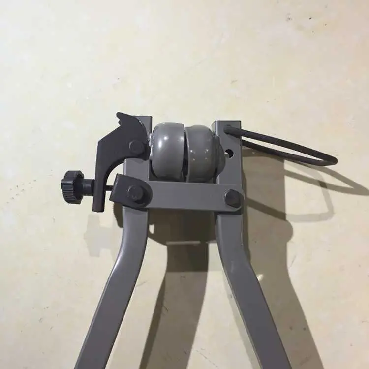 

Ultra-Light Universal Car Roof Self-Support High Strength Metal Portable Car Mounted Bicycle Support