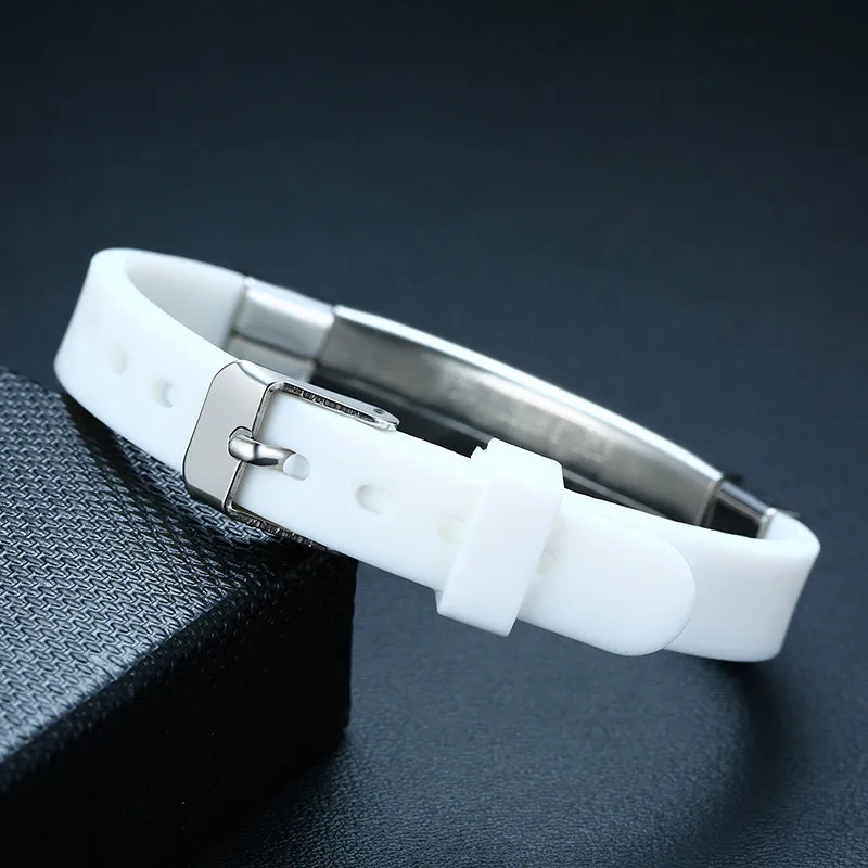 BS-105WS_13 4I6A3886_800